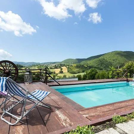 Holiday home Mille Glicini *